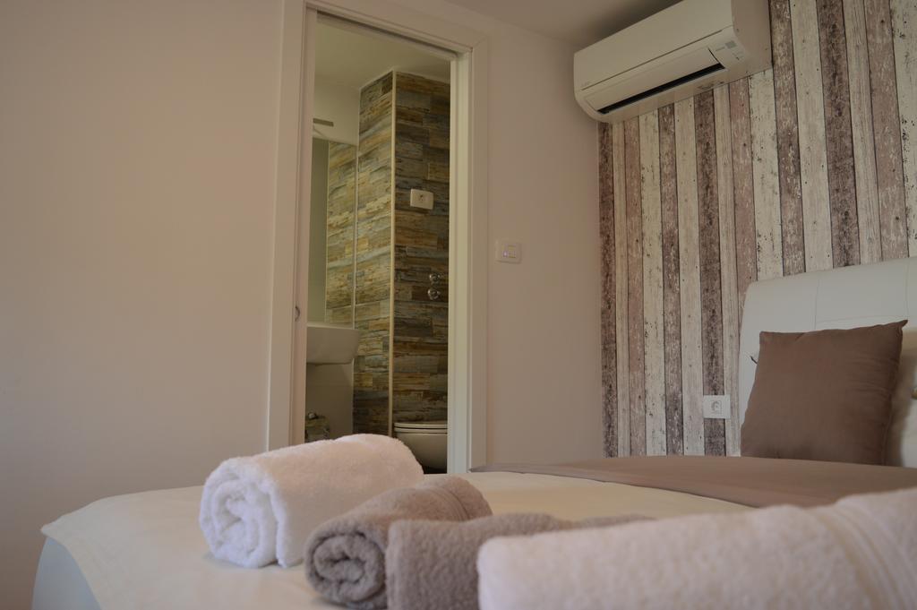 Piranika Hotel Ngoại thất bức ảnh