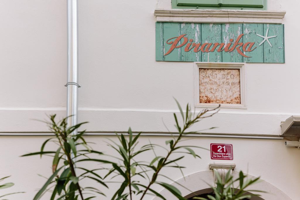 Piranika Hotel Ngoại thất bức ảnh
