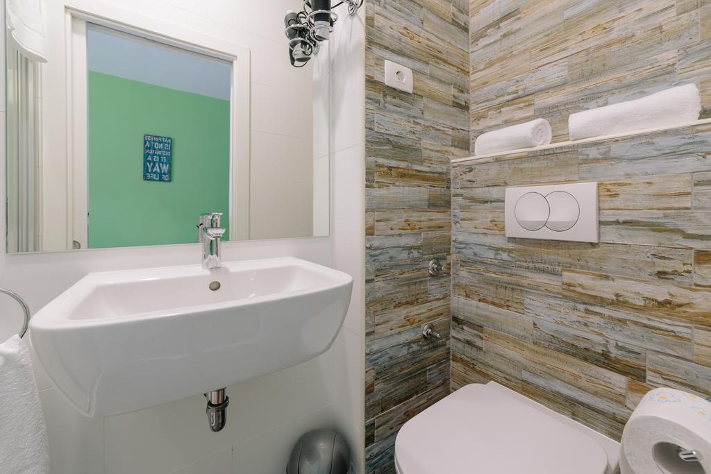 Piranika Hotel Ngoại thất bức ảnh
