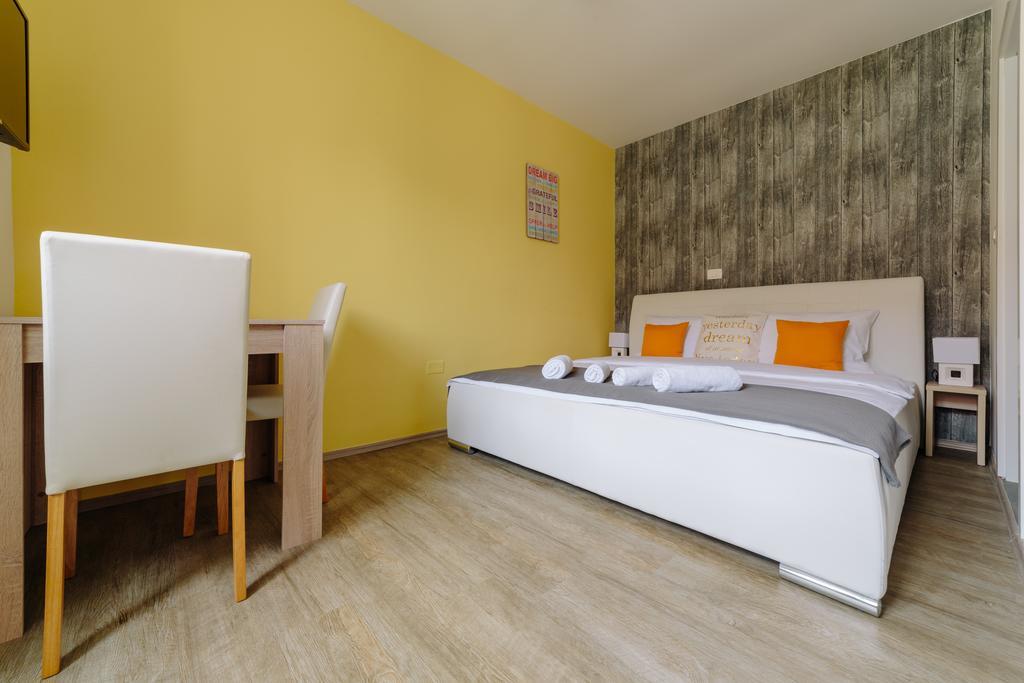 Piranika Hotel Ngoại thất bức ảnh